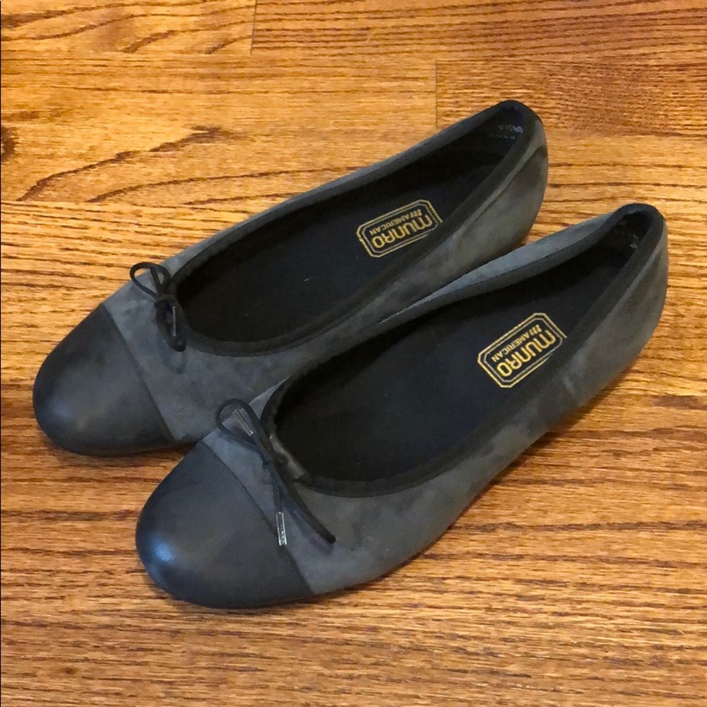 Gray Munro Ballet Flats (Wide)